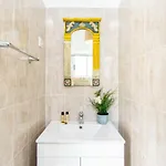 Stylish Apt In Saldanha Central Lisbon Living Апартаменты Лиссабон