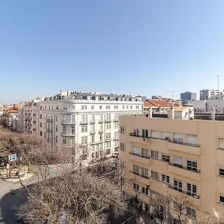 Stylish Apt In Saldanha Central Lisbon Living Lisboa