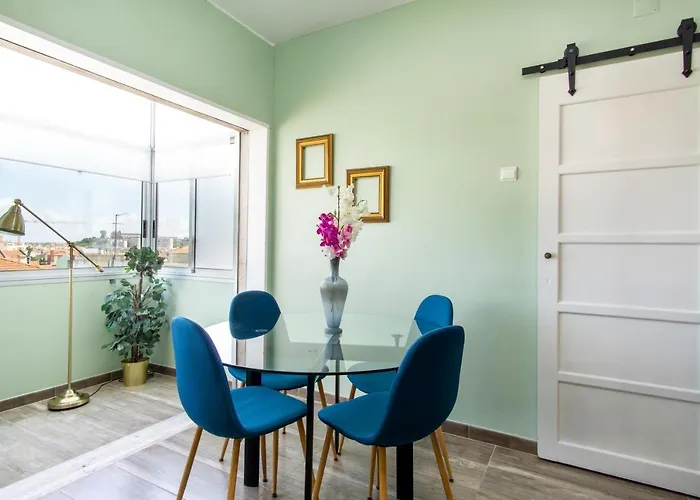 Stylish Apt In Saldanha Central Lisbon Living